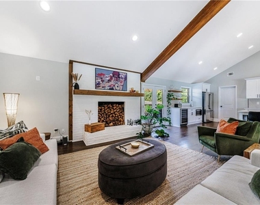 9585a Hutcheson Ferry Road - Photo Thumbnail 6