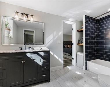 9585a Hutcheson Ferry Road - Photo Thumbnail 46