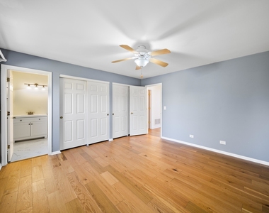 97 E Harbor Drive - Photo Thumbnail 15