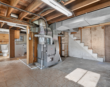 7945 W 91st Street - Photo Thumbnail 27