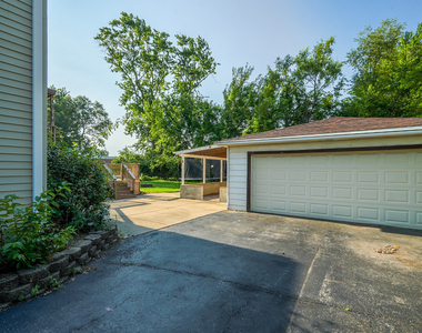 7945 W 91st Street - Photo Thumbnail 31
