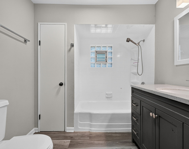 7945 W 91st Street - Photo Thumbnail 11