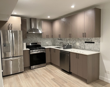 2322 W Montana Street - Photo Thumbnail 1