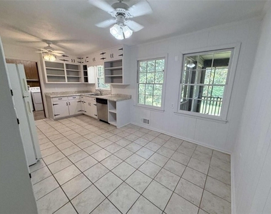 1514 Nw Humphries Road Nw - Photo Thumbnail 15