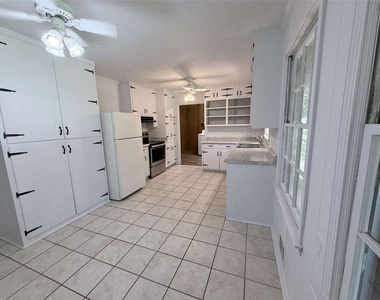 1514 Nw Humphries Road Nw - Photo Thumbnail 16