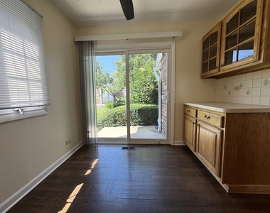 1656 Castbourne Court - Photo Thumbnail 4