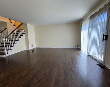 1656 Castbourne Court - Photo Thumbnail 1