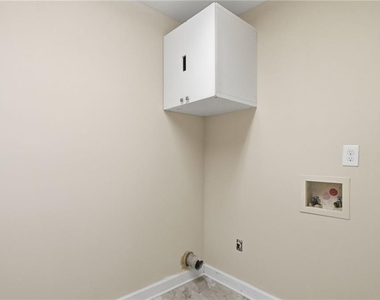2753 Allyn Way Nw - Photo Thumbnail 10
