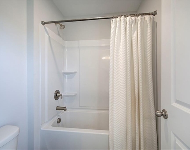 116 Park Ridge Circle - Photo Thumbnail 22