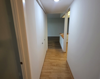 475 Plum Creek Drive - Photo Thumbnail 9