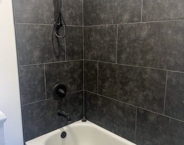 1336 Cromwell Court - Photo Thumbnail 23