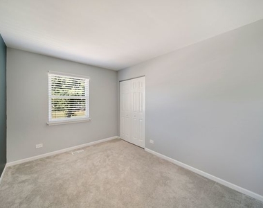 1384 Marble Hill Drive - Photo Thumbnail 12