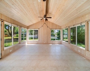 1384 Marble Hill Drive - Photo Thumbnail 14