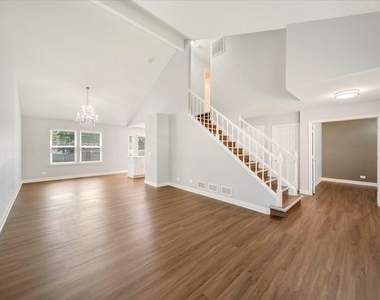 1384 Marble Hill Drive - Photo Thumbnail 1