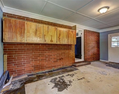 970 Oglethorpe Avenue - Photo Thumbnail 17