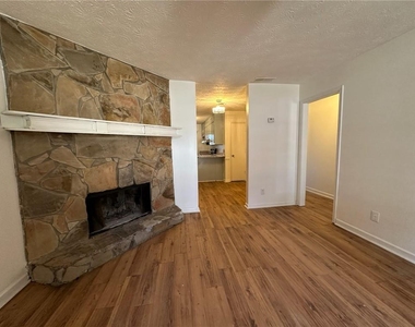 5172 Ridge Forest Drive - Photo Thumbnail 10