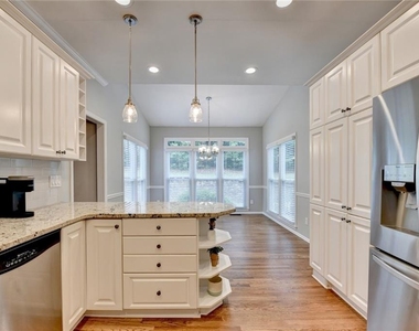 10665 Wren Ridge Road - Photo Thumbnail 15