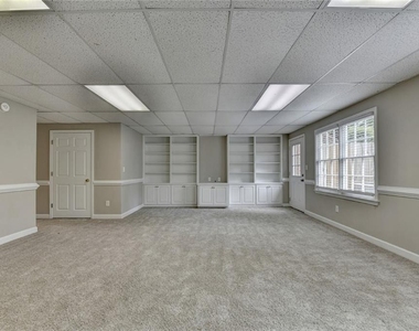10665 Wren Ridge Road - Photo Thumbnail 54