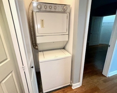 4131 W Belmont Avenue - Photo Thumbnail 11