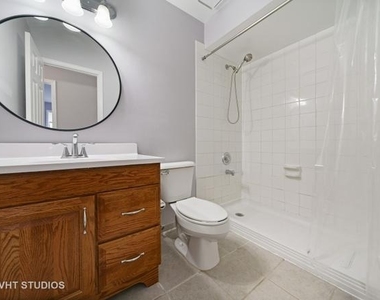 450 Valley Drive - Photo Thumbnail 5