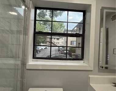 410 Candler Park Drive Ne - Photo Thumbnail 18