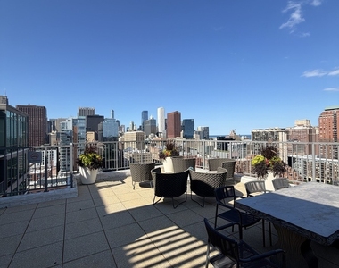 900 S Clark Street - Photo Thumbnail 19