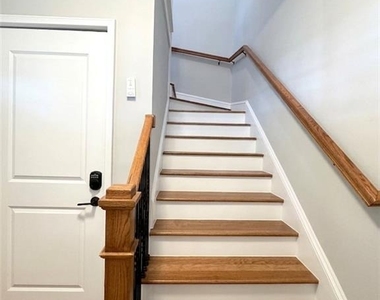 858 Charles Allen Drive Ne - Photo Thumbnail 11