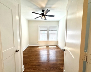 858 Charles Allen Drive Ne - Photo Thumbnail 5