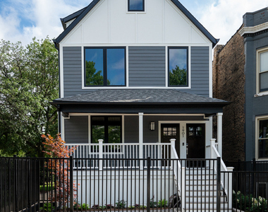 1901 W Berwyn Avenue - Photo Thumbnail 12