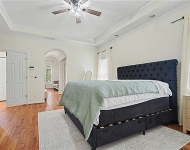 4315 Rosemont Drive - Photo Thumbnail 16