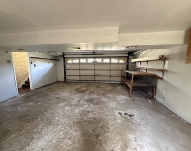 8517 W 87th Place - Photo Thumbnail 35