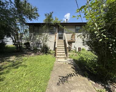 8517 W 87th Place - Photo Thumbnail 32