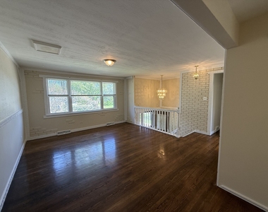 8517 W 87th Place - Photo Thumbnail 26