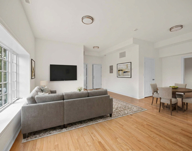 3107 N Harding Avenue - Photo Thumbnail 7