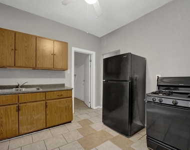 6225 S Dorchester Avenue - Photo Thumbnail 13
