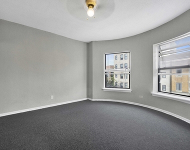 6225 S Dorchester Avenue - Photo Thumbnail 4