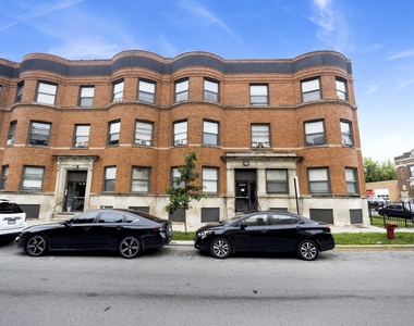 6225 S Dorchester Avenue - Photo Thumbnail 1