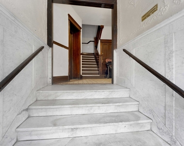 6225 S Dorchester Avenue - Photo Thumbnail 2
