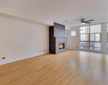 6951 N Western Avenue - Photo Thumbnail 14