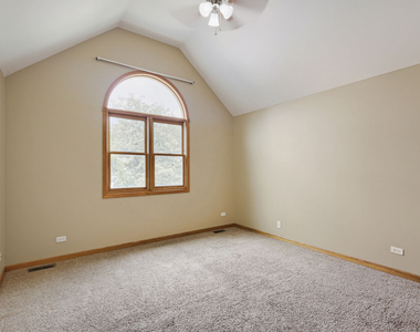 2805 Breckenridge Circle - Photo Thumbnail 18