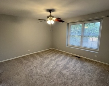 801 N Tamarac Boulevard - Photo Thumbnail 14
