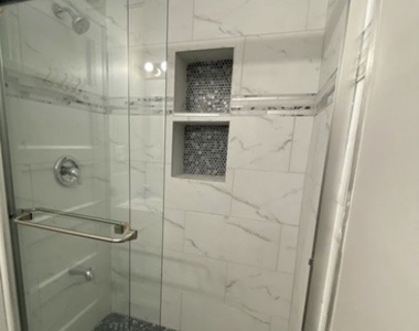 1555 W Rosemont Avenue - Photo Thumbnail 1