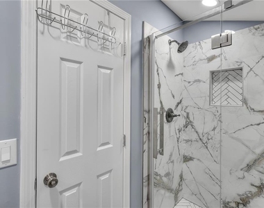 268 Creek Bank Drive - Photo Thumbnail 37