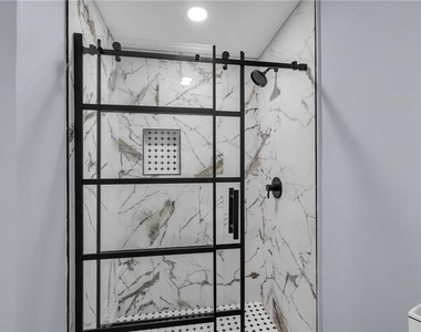268 Creek Bank Drive - Photo Thumbnail 24