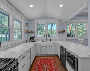 268 Creek Bank Drive - Photo Thumbnail 18