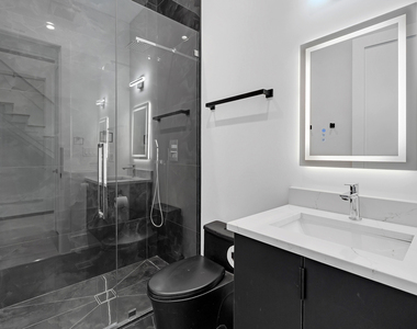 505 W Elm Avenue - Photo Thumbnail 39