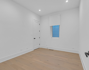 505 W Elm Avenue - Photo Thumbnail 32