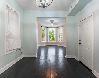 1529 S Homan Avenue - Photo Thumbnail 8