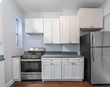 1529 S Homan Avenue - Photo Thumbnail 2