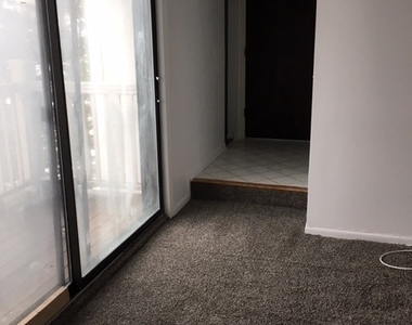 101 Gregory Street - Photo Thumbnail 14